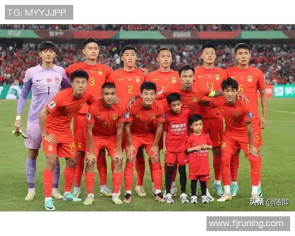 中国足球球星身材对比排名分析 谁是最具优势的球员