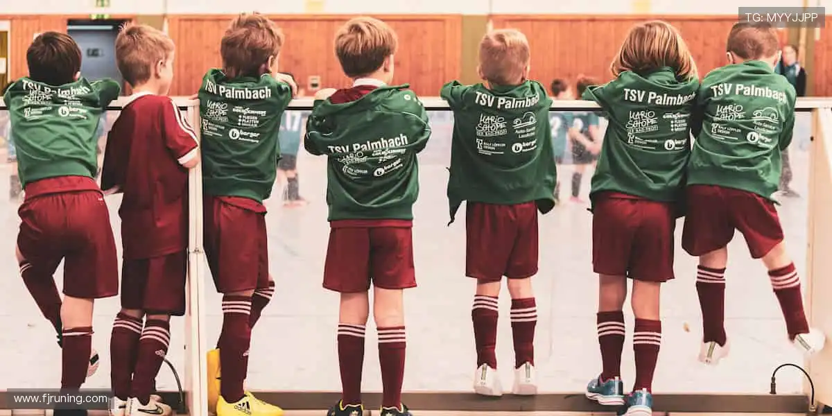 📺直击赛事现场,零时差享受热血对决!🎯